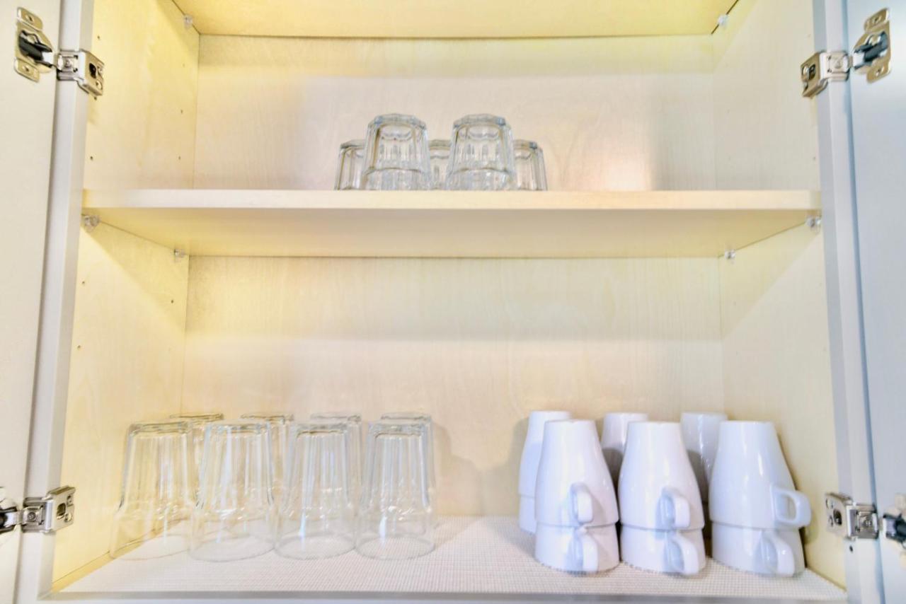הוילה קורבליס Modern Boho Retreat מראה חיצוני תמונה