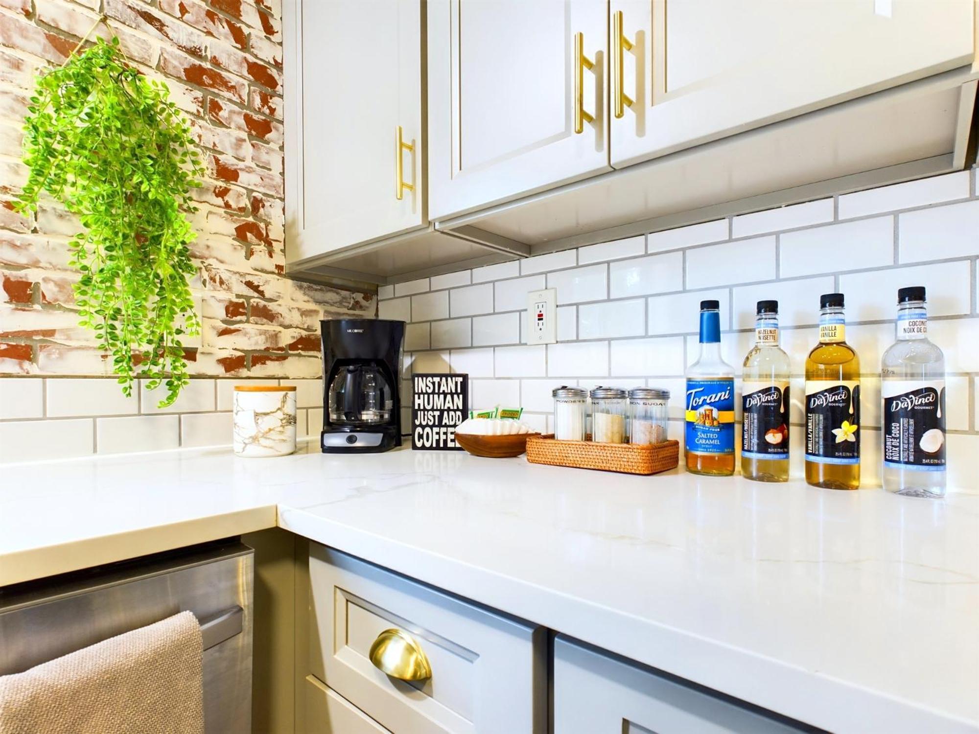 הוילה קורבליס Modern Boho Retreat מראה חיצוני תמונה